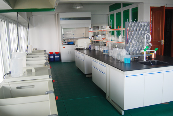 化学分析室